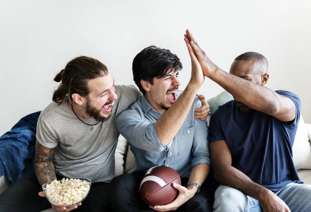 enjoying the game without alcohol, non-alcoholic alternatives for game day, alcohol free game day activities, sober-friendly game day